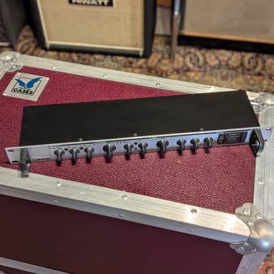 TC Electronic M300 Dual Engine Effects Processor 2000s - Silver image 3