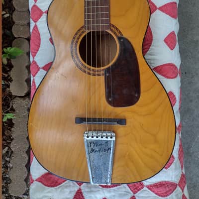 Vintage Kay Silvertone Model 319.12089 Acoustic Parlor Guitar image 2