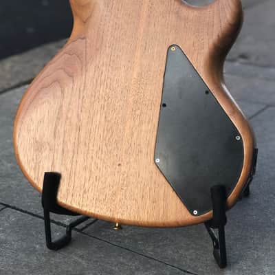 Wal Custom 5 Fretless image 3