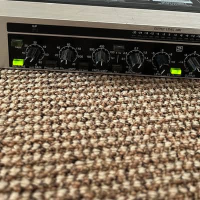 Behringer Ultragain Pro MIC2200 Vacuum Tube Mic Line Preamp 2009 - Present - Standard image 6