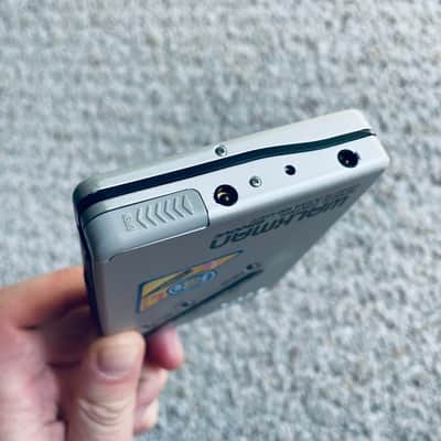 Sony EX672 Walkman Cassette Player, Excellent Silver ! Working ! image 6