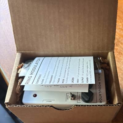 JHS 3 Series Ring Modulator 2026 - Present - White - NIB image 1