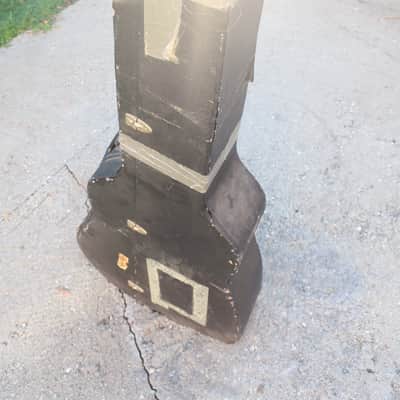 Vintage 1970s-1980s Martin "Side Hatch" Rare Guitar Case Acoustic Guitar Case With Red Fuzzy Lining Fits Dreadnought Classical Fits 44 x 17 1/4 x 4 to 5 Height Harmony Kay Silvertone Gibson Martin image 11