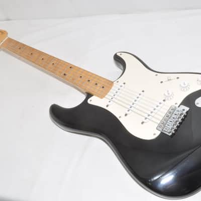 Fender Japan Stratocaster Electric Guitar Ref No.6030 image 1