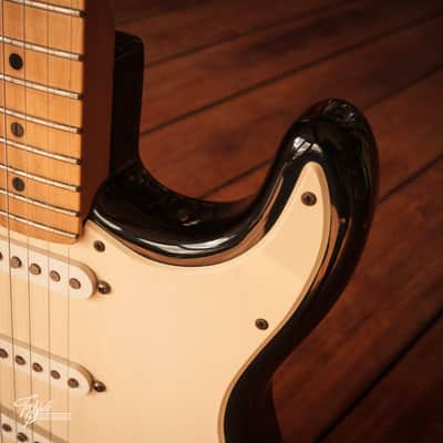Fender 50th Anniversary Stratocaster Sunburst 2004 image 11