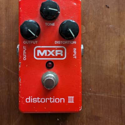 MXR M115 Distortion III 2004 - Present - Red image 1