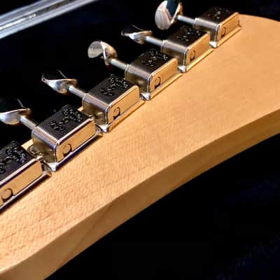 Victor Baker Telecaster 2006 - Amazing Gold image 8