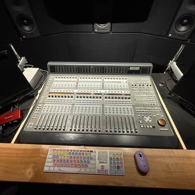 Avid C24 Pro Tools Control Surface 2010s - Gray image 2