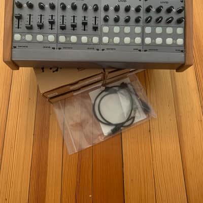 Livid Instruments Elements Modular MIDI Controller image 3