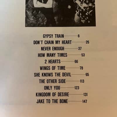 Toto - Kingdom of Desire - Guitar and Bass tab / tablature Book - Japan Steve Lukather image 3