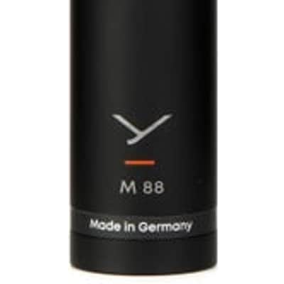 Beyerdynamic M 88 Dynamic Microphone - Hypercardioid image 2