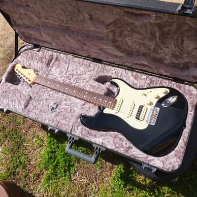 Fender American Professional II Stratocaster HSS w/Shaw humbucker 2020 - Black image 8