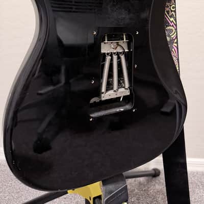 Fender Richie Sambora Signature Standard Stratocaster 1994 - 2002 - Black image 3