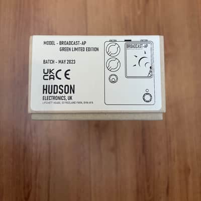 Hudson Electronics Broadcast-AP Ariel Posen Signature 2022 - Dark Green image 5