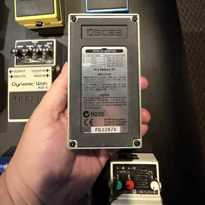 Boss TR-2 Tremolo (Silver Label) - Green image 2
