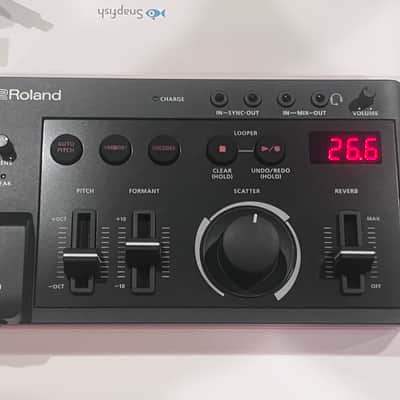 Roland E-4 AIRA Compact Voice Tweaker 2022 - Present - Black image 1