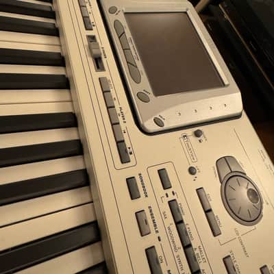 Korg PA2X PRO 2008 - Excellent image 5
