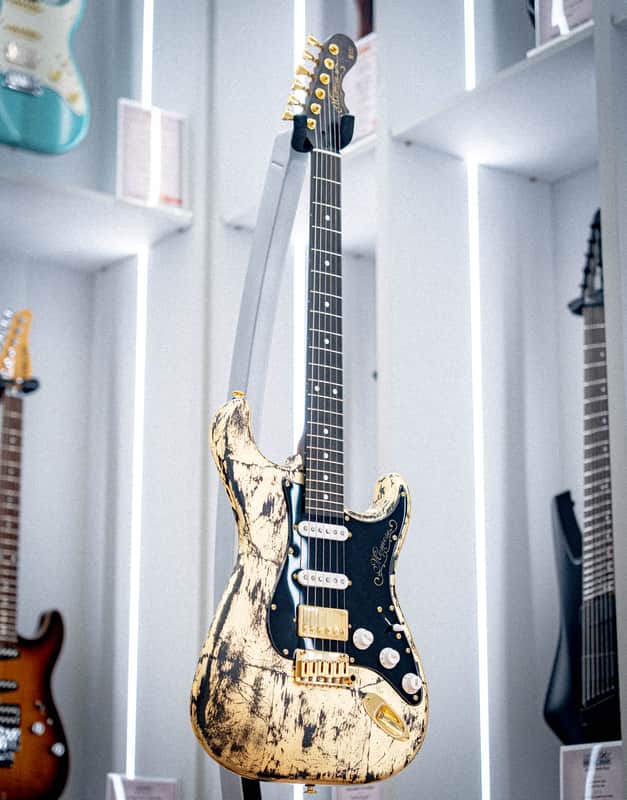 Momose MC1-MV -SP21/E Gold Foil image 1