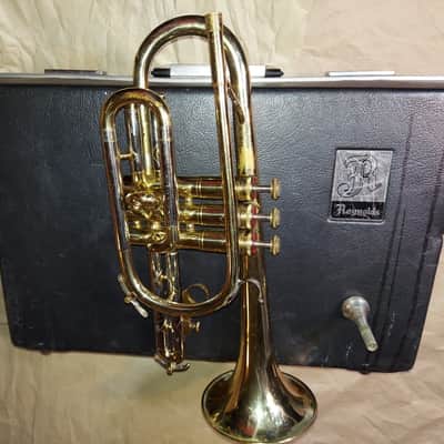 Reynolds Medalist Cornet Brass, USA, with case and mouthpiece image 2