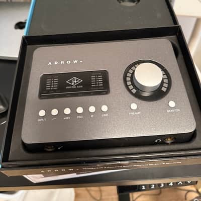 Universal Audio Arrow 2x4 Thunderbolt 3 Interface with Solo DSP Processor 2010s - Gray image 6