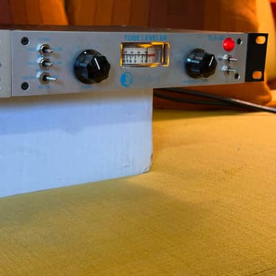 Summit Audio TLA-50 Racked PAIR! image 5