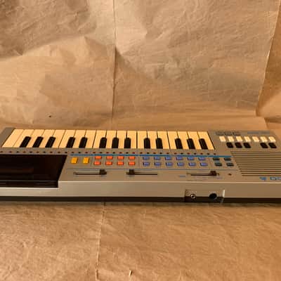 Liwaco LW-640 1980s - Grey 32key Keyboard Synthesizer Japan Casio PT-80 clone VGC image 8