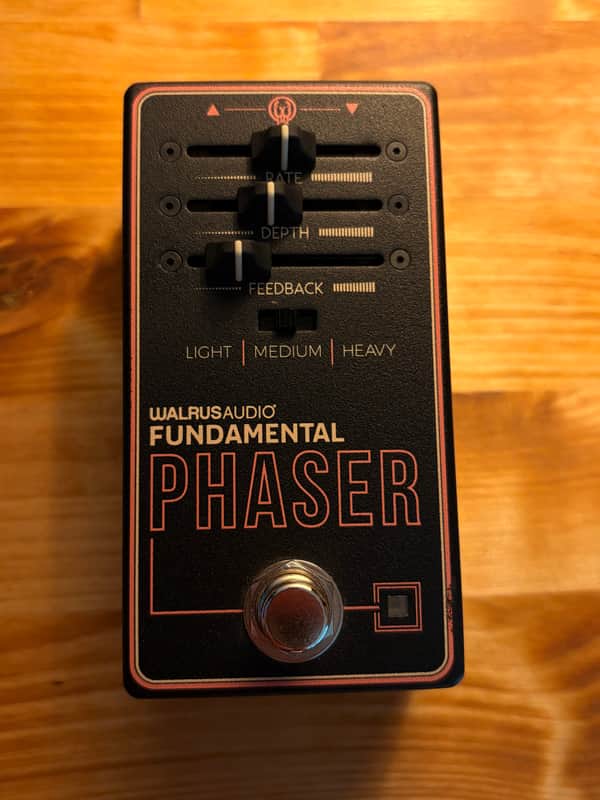 Walrus Audio Fundamental Phaser 2023 - Present - Black / Pink image 1