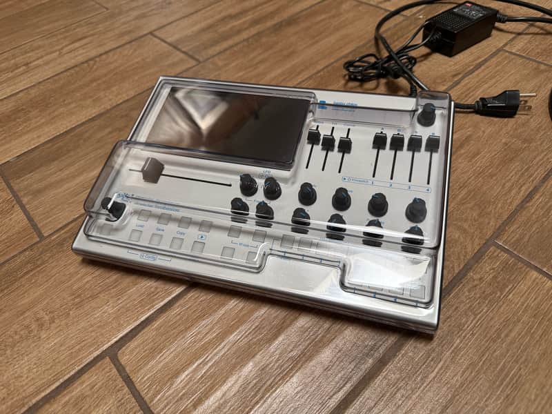 Tasty Chips GR-1 Granular Synthesizer - Silver - With Decksaver Cover image 1