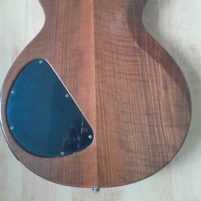 Gibson "The Paul" 1978 Natural Walnut with all original parts in original "chainsaw" case. Both in excellent condition image 10