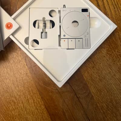 Teenage Engineering TP-7 Tape Recorder 2023 - Present - Silver Bild 9