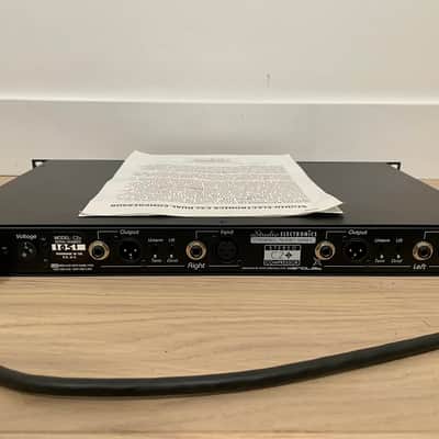 Studio Electronics C2s stereo compressor 2000s Blue image 2