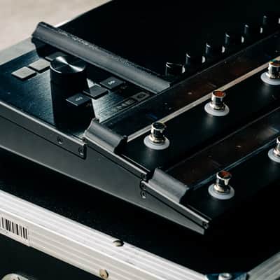 Line 6 Helix Stadium XL & Flight case image 4