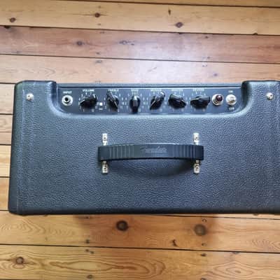 Fender Blues Junior III 15-Watt 1x12" Guitar Combo 2010 - 2017 - Black image 2