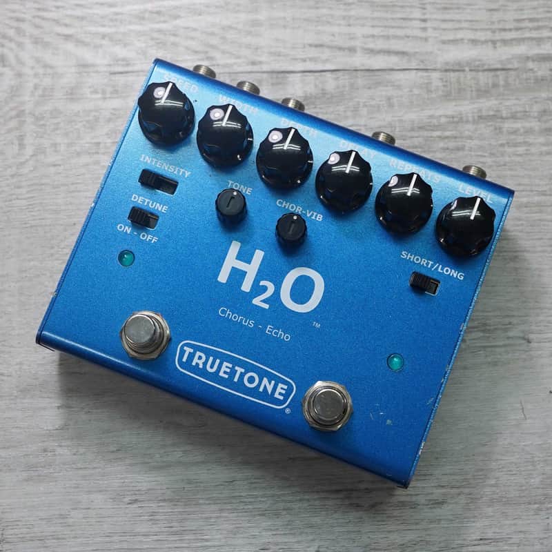 Truetone H2O V3 Chorus and Echo | Reverb Truetone H2O V3 Chorus and Echo | Reverb