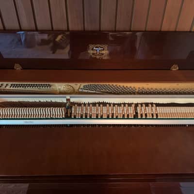 Kawai CE-7 Upright Piano 1977-1983 - Walnut image 5