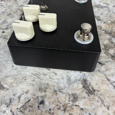 Hubcap John Bearded Lady Fuzz And Treble Booster In One image 6
