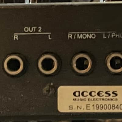 Access Virus B Desktop Digital Synthesizer 1999 - 2002 - Black / Red image 2