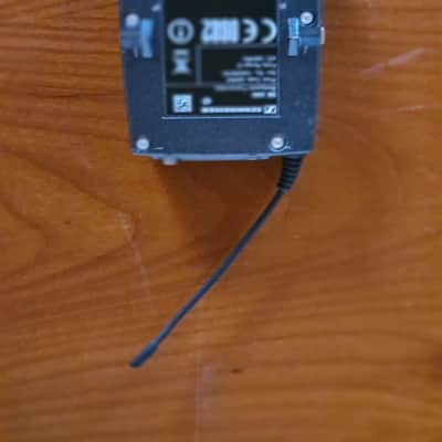 Sennheiser Sennheiser SK 100 G3 | UHF Bodypack Transmitter | 626–668 MHz image 2