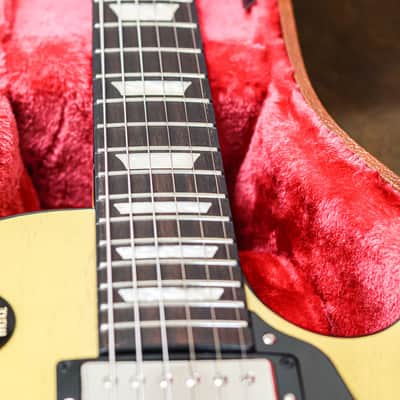 Gibson Les Paul Standard 50's Nitro | TV Yellow image 9