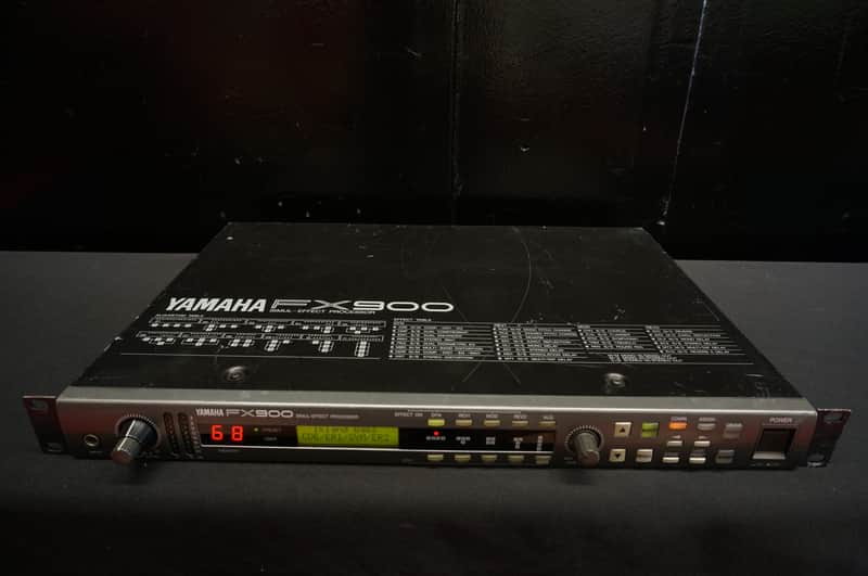Yamaha FX900 80'S Digital Multi Effects FX Processor 1U Rack Mount