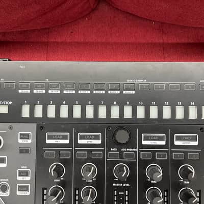 Roland DJ-808 DJ Controller - Black image 6