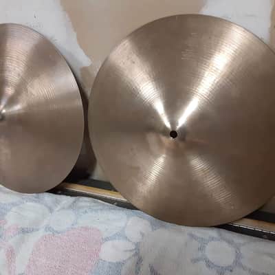 A. Zildjian 14" Canadian Hollow Logo New Beat Hi-Hat Cymbals (Pair) 1970s image 3