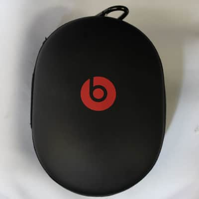 Beats Studio 3 Headphones (Used) image 2