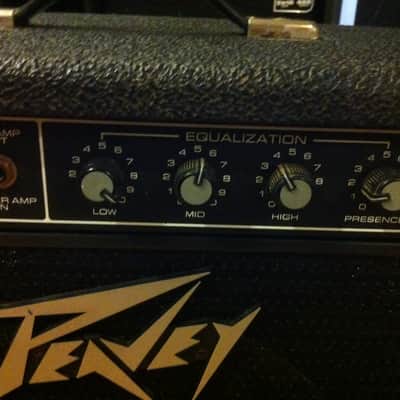 Vintage PEAVEY Basic 50 Bass Amplifier Amp 12" 50W NICE image 3