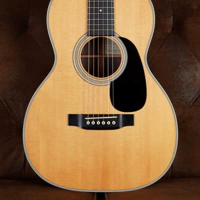 Martin Custom Shop 00-28 12-Fret image 2