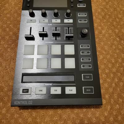 Native Instruments Traktor Kontrol D2 2010s - Black image 3