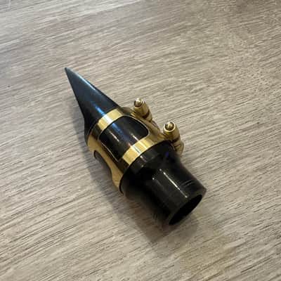 Yamaha YAS-23 Alto Saxophone - Brass image 12