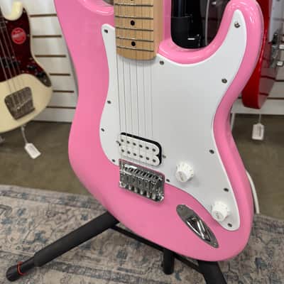Squier Sonic Stratocaster HT H - Flash Pink - B Stock image 9