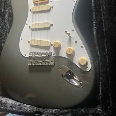 Fender Eric Clapton Artist Series Stratocaster with Lace Sensor Pickups 1988 - 2000 - Pewter image 2