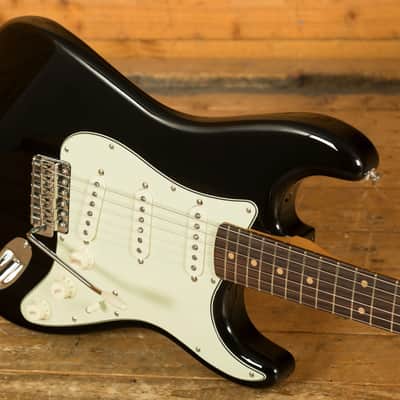 Fender Vintera III Early '60s Stratocaster - Rosewood - Black image 5